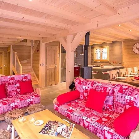 Amazing Chalet In With Garden Châtel